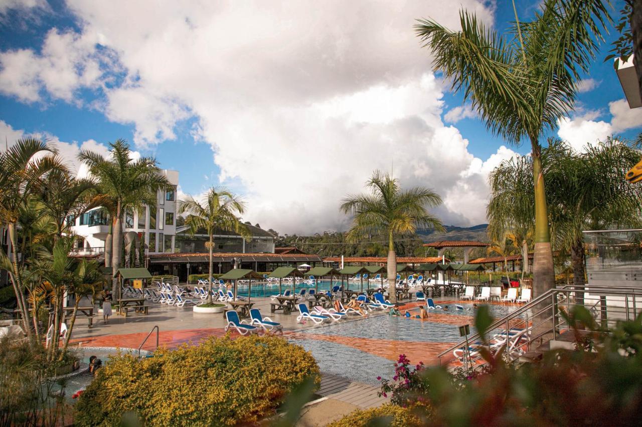 Hotel Los Recuerdos Guatapé Exterior foto